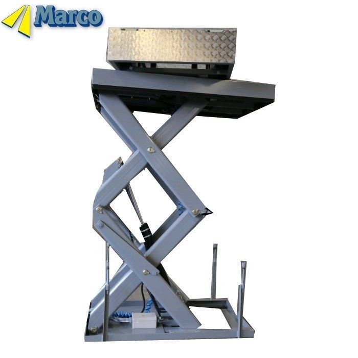 Máy quay chạy bằng thủy lực trên bàn nâng kéo thủy lực cho xưởng sơn